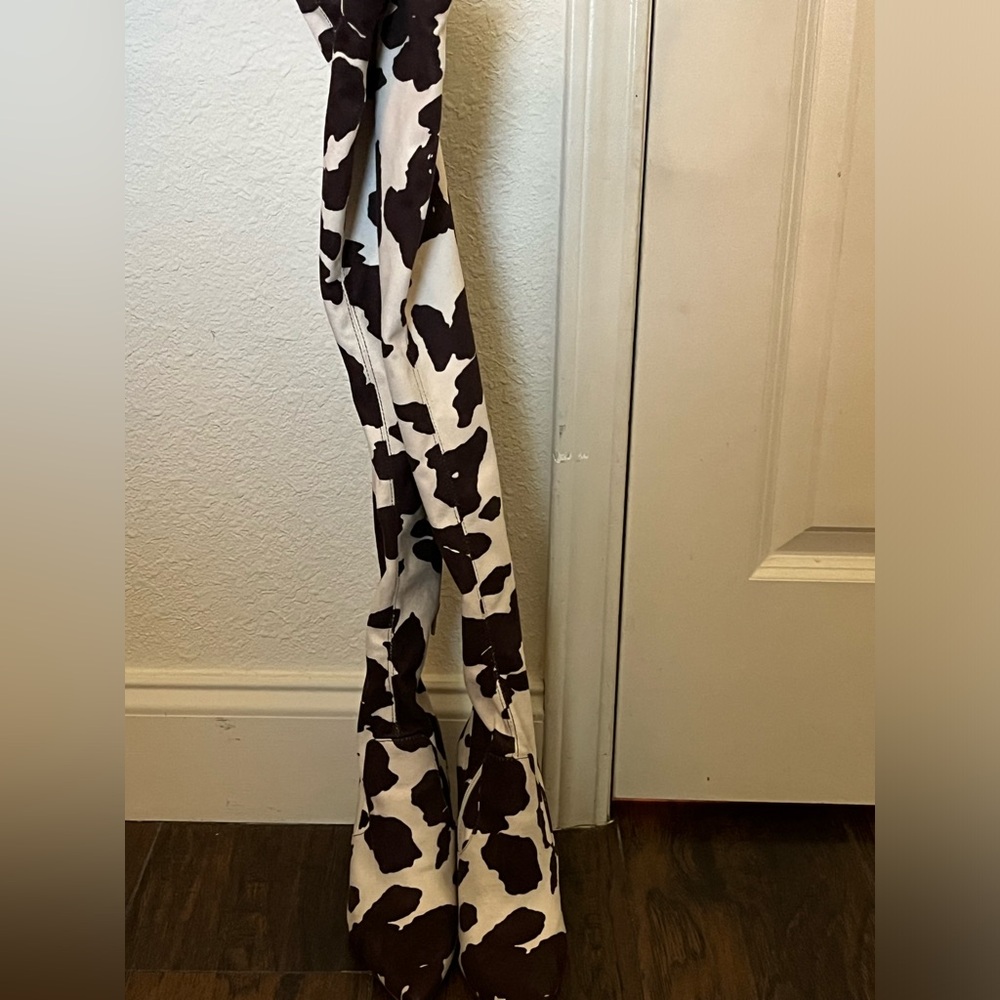 Steven Madden | VAVA | Cow Print - thigh high boots - Picture 4 of 6